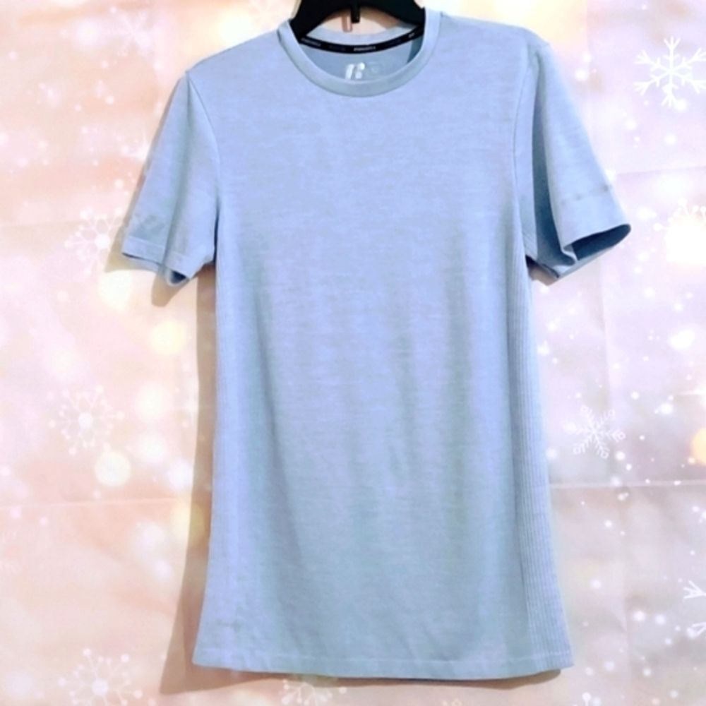 RUSSELL TRAINING FIT LIGHT BLUE ATHLETIC TEE MEN'S SIZE S